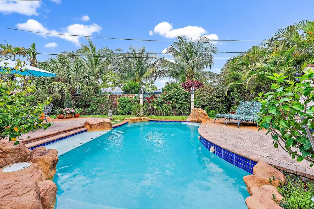245 Arlington Rd -2 at 245 ARLINGTON Road, West Palm Beach