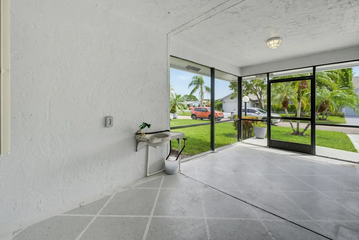 AG_5253 Crystal Anne_ (5) at 5253 Crystal Anne Drive, West Palm Beach