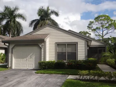 2529 BEDFORD MEWS Drive, Wellington – Single Family Residence for rent