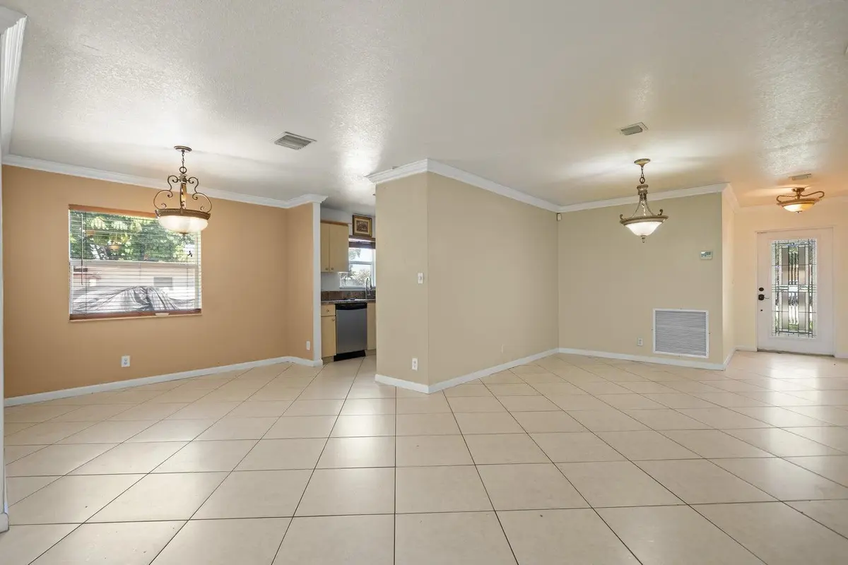 Undetermined at 2241 NW 3RD Street, Pompano Beach
