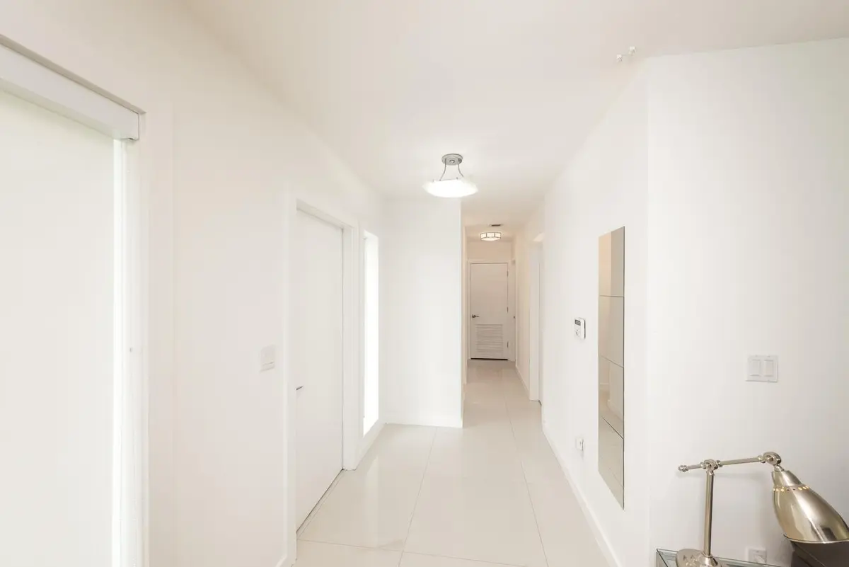 Photo 2 at 1040 N VENETIAN Drive, Miami