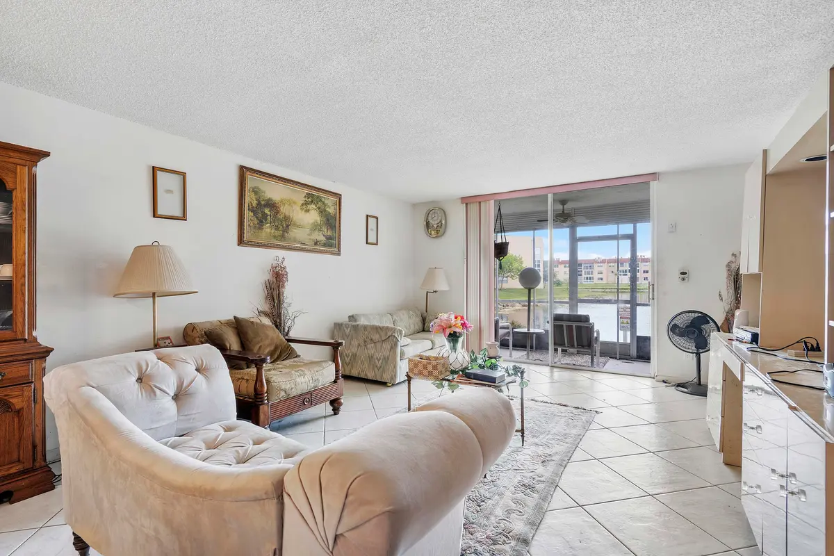 Living room Area at 9221 Sunrise Lakes Boulevard 109, Sunrise
