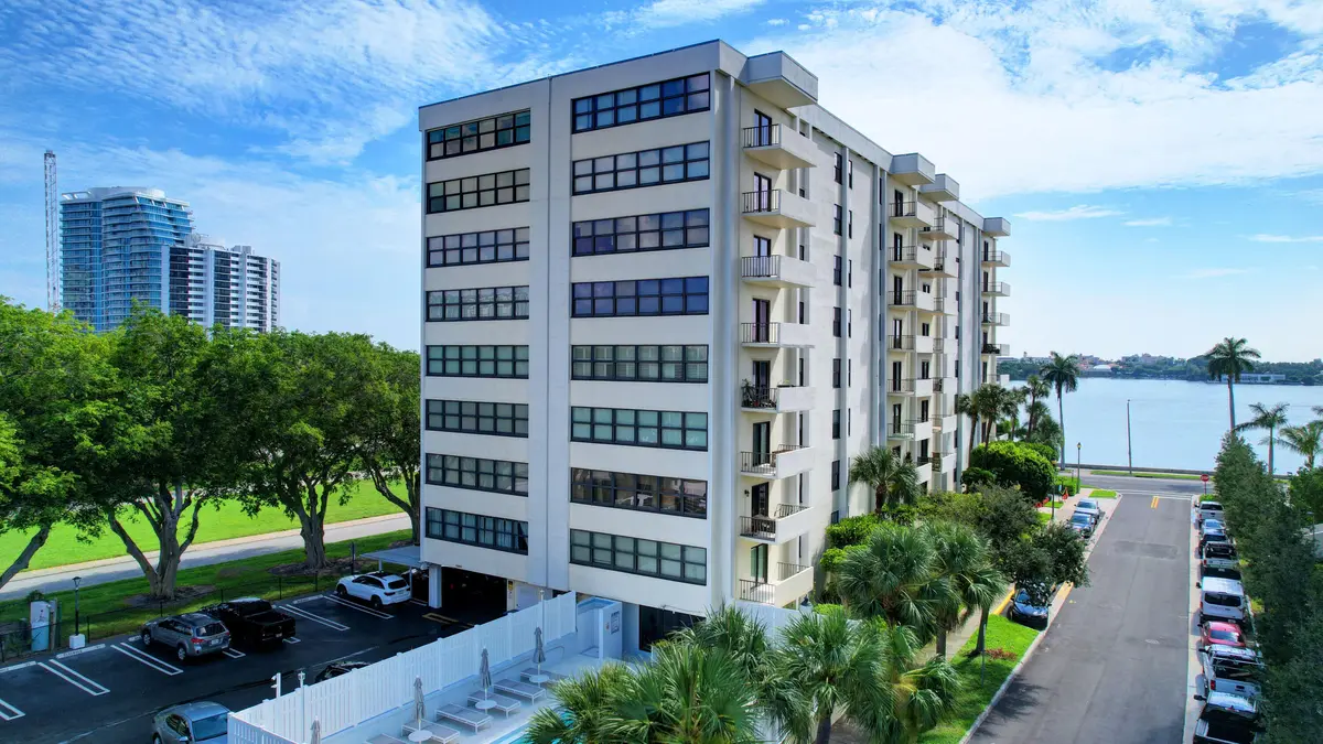 01_apartment (1) at 1501 S Flagler Drive 2g, West Palm Beach