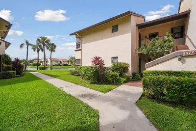 8577 Boca Glades Boulevard D, Boca Raton – Condominium for rent