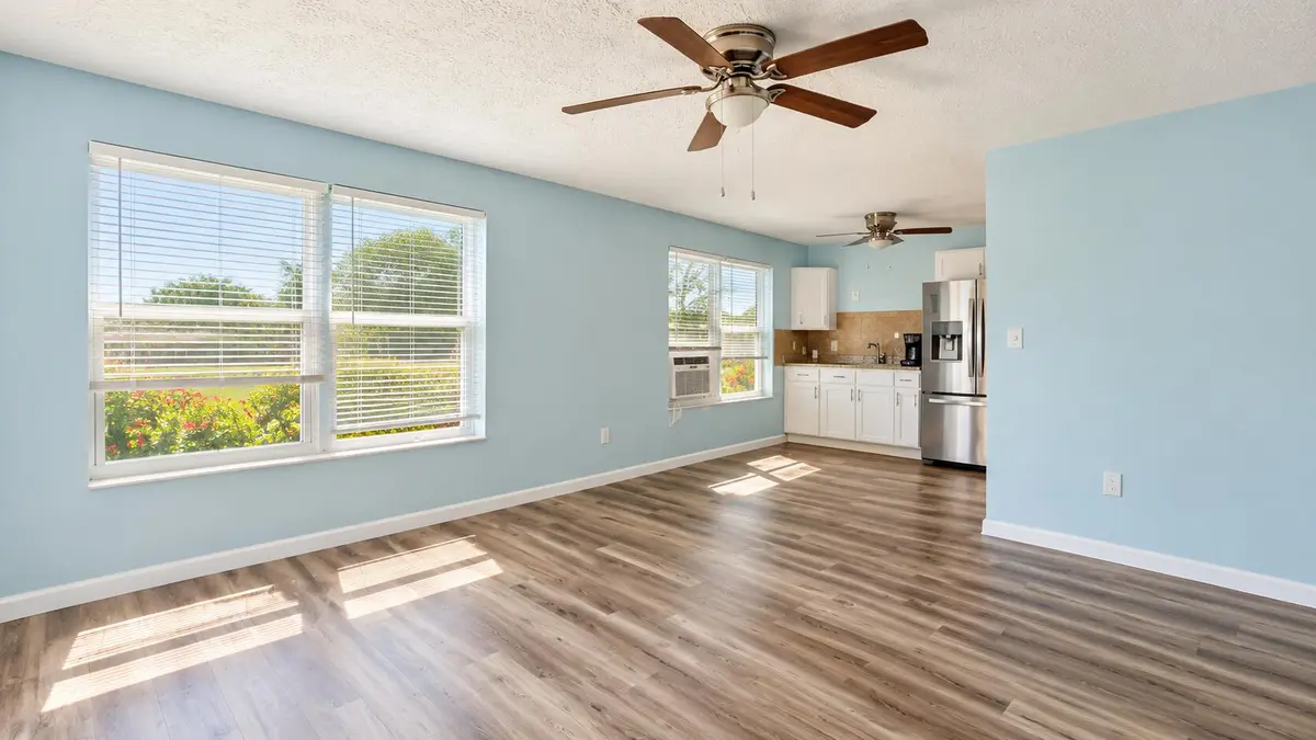 ac1b1f55-9f98-41ee-acbe-29bd7b8ce15c at 104 21st Street, Vero Beach