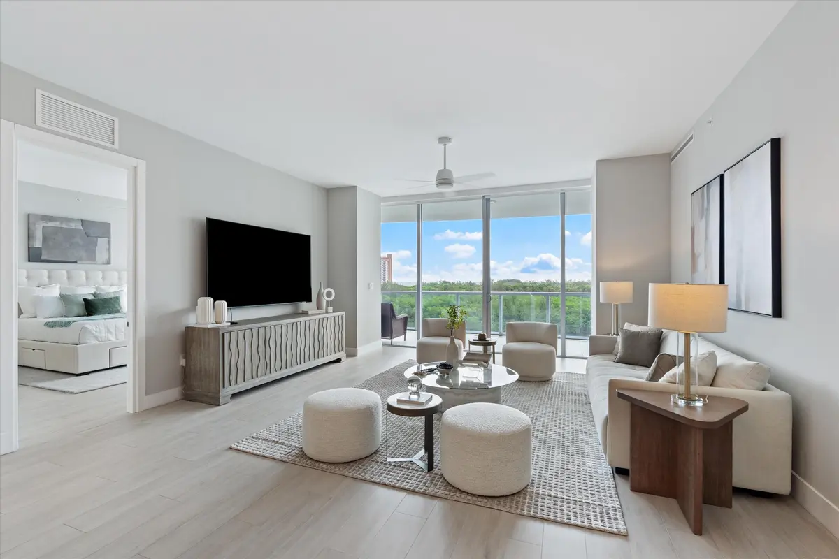 03-920 Intracostal Drive #702 Ft. Lauder at 920 Intracoastal Drive 702, Fort Lauderdale