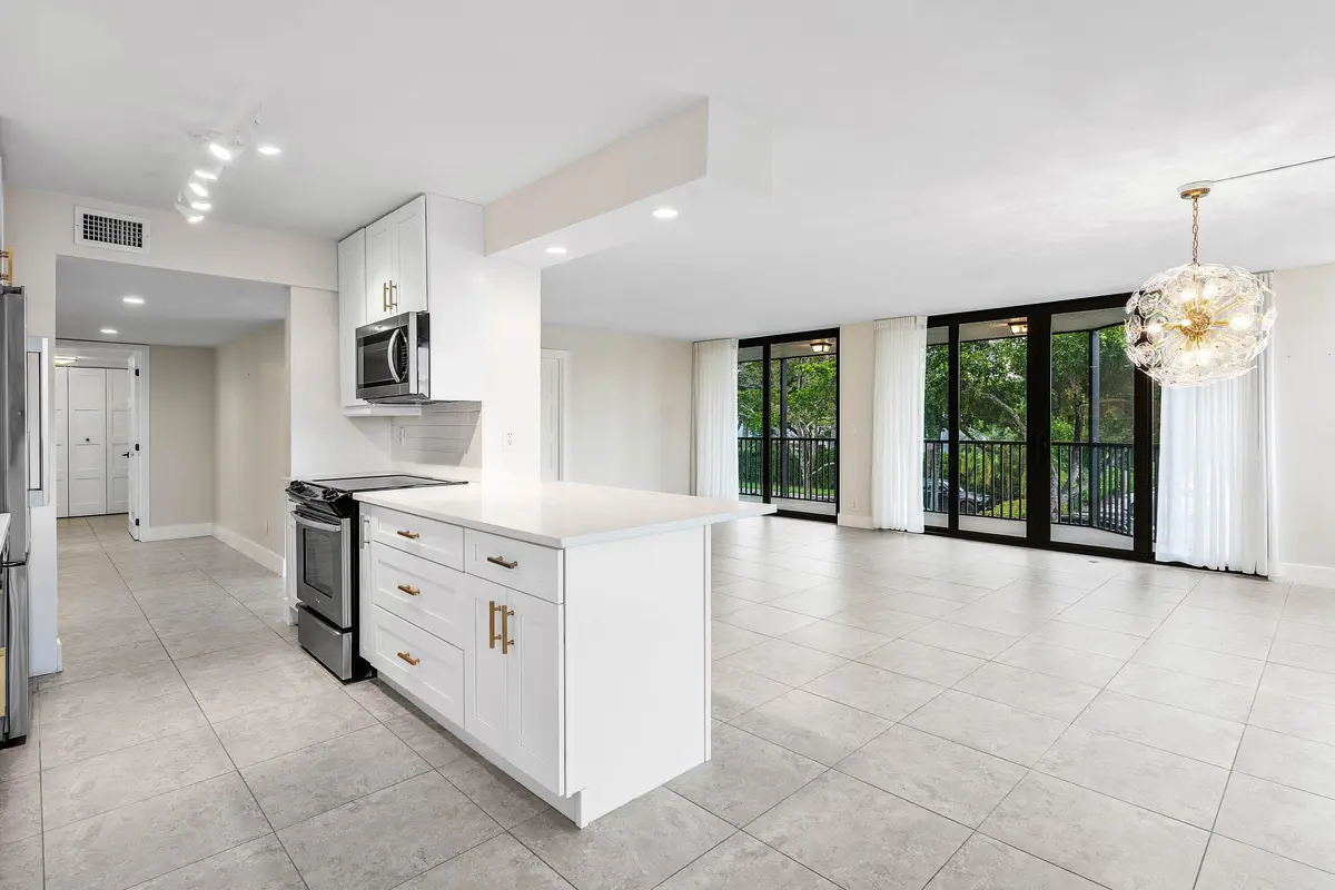 006-800JefferyStreet-201-BocaRaton-FL-33 at 800 JEFFERY Street 201, Boca Raton