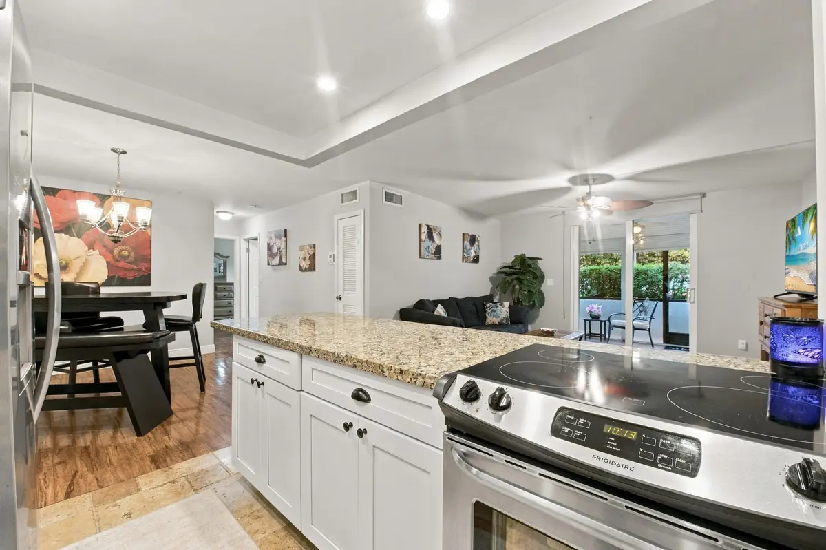 17__dsc1622 at 1124 NW 13th Street 108A, Boca Raton