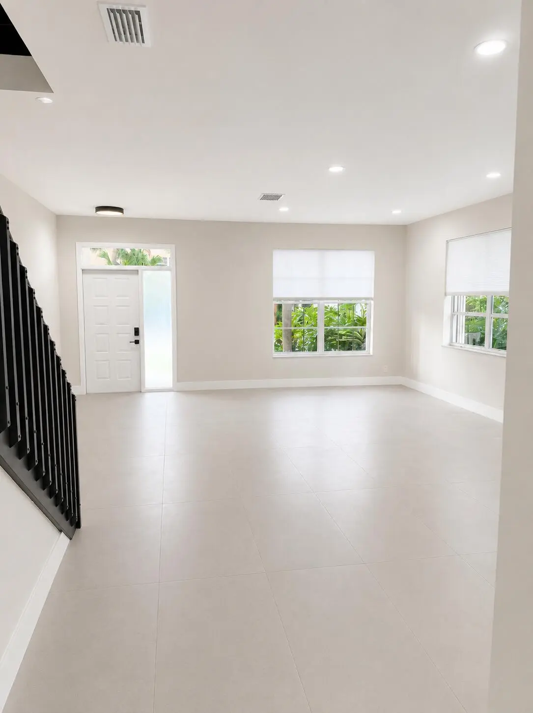493220A7-72BA-4CC0-9BA3-2829BC3C41E9 at 6170 NW 77TH Place, Parkland