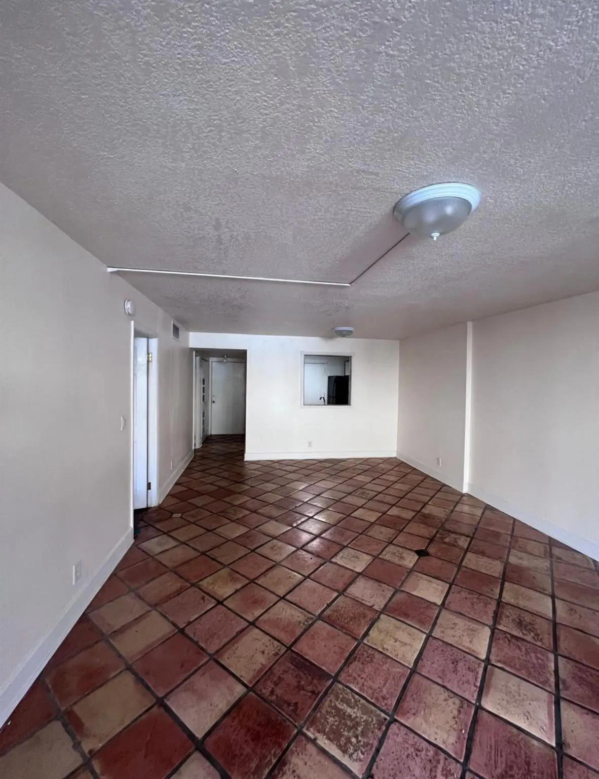 Photo 4 at 410 NW 68TH Avenue 104, Plantation