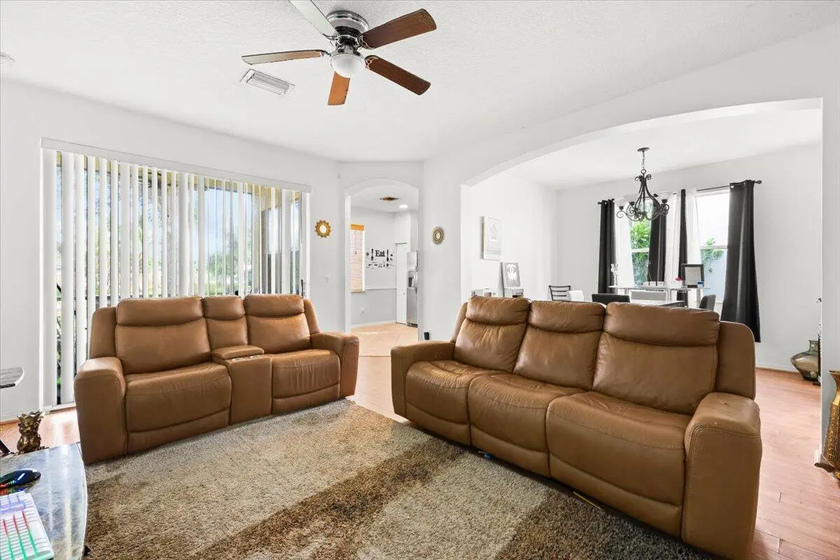 02-424A3919 at 122 Seminole Lakes Drive, Royal Palm Beach