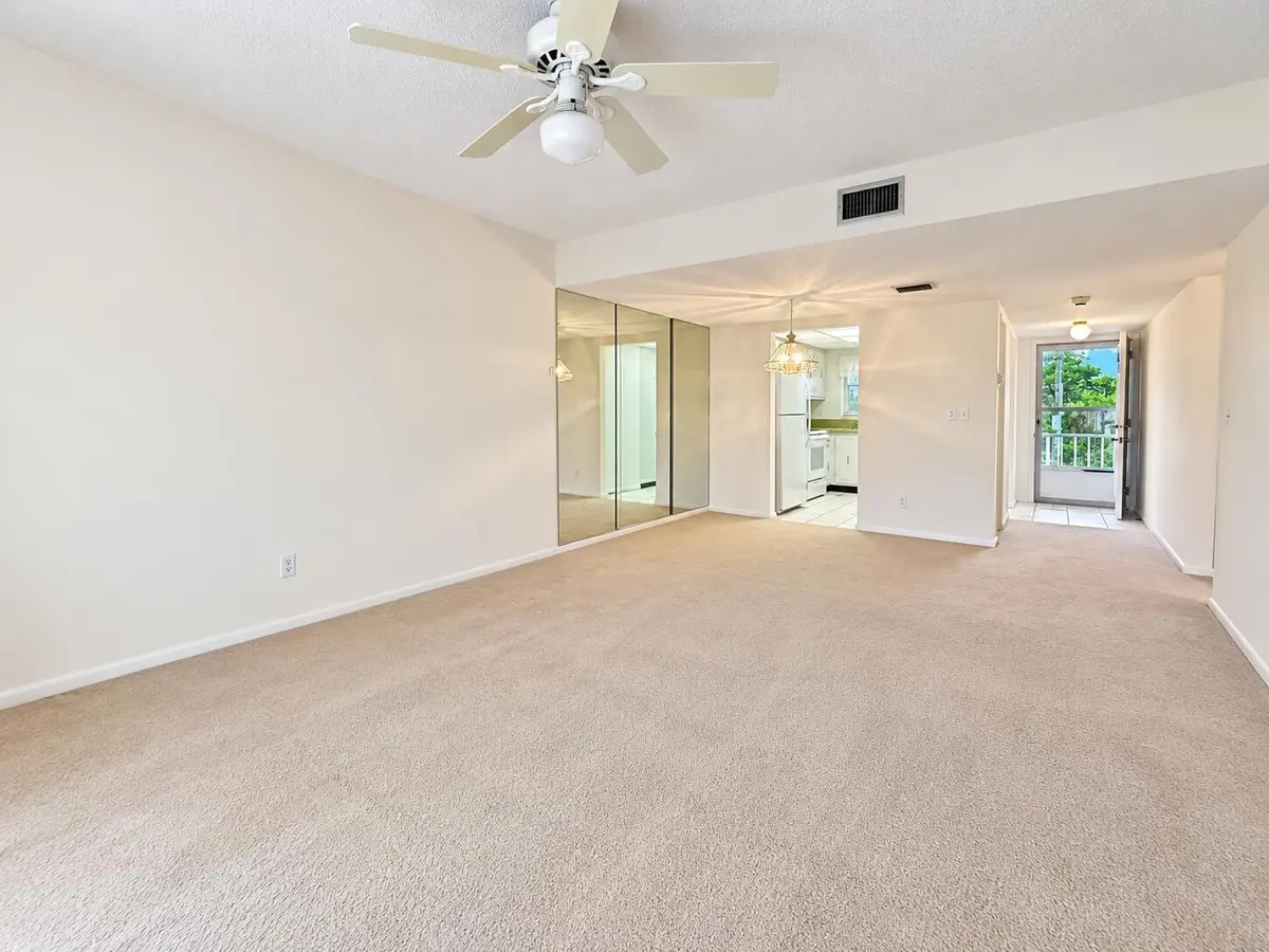 Living Area at 18081 SE COUNTRY CLUB Drive 21-207, Jupiter