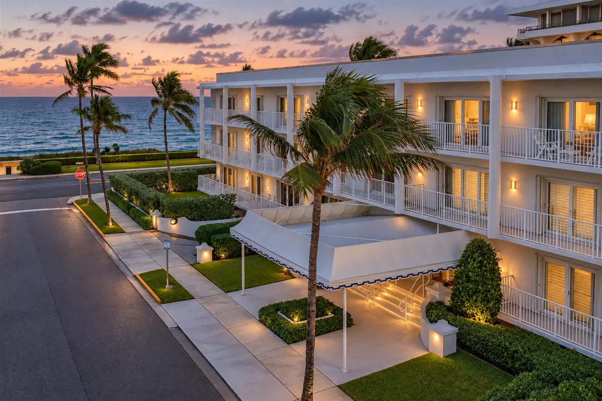 350 twilight at 350 S OCEAN Boulevard 204, Palm Beach