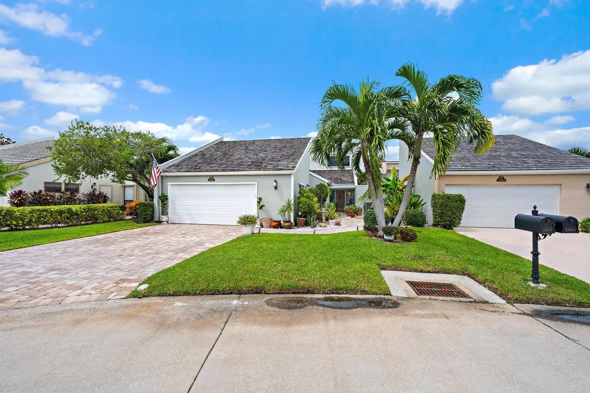 Largest floor plan in subdivision at 17050 Traverse Circle, Jupiter