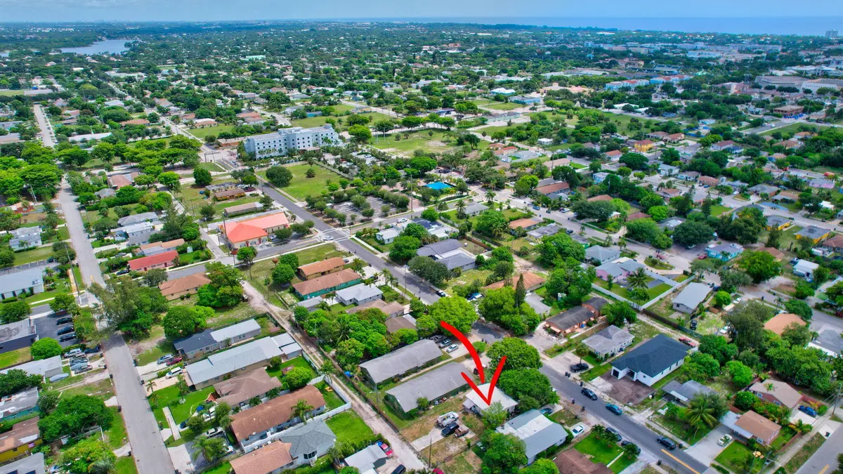 8-web-or-mls-DJI_0626_27_28_29_30 at 134 SW 10TH Avenue, Delray Beach
