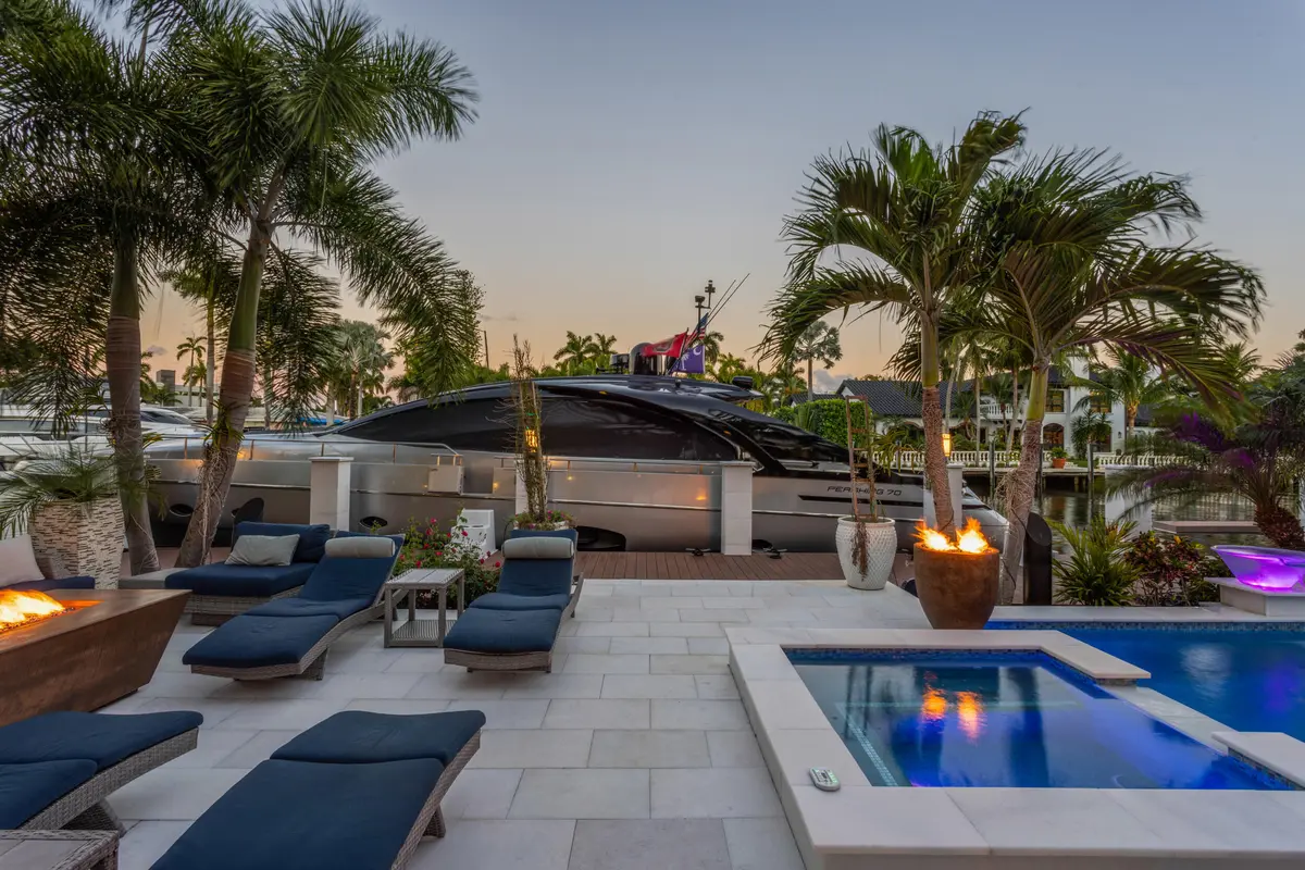 76_et6a9150 at 210 NURMI Drive, Fort Lauderdale