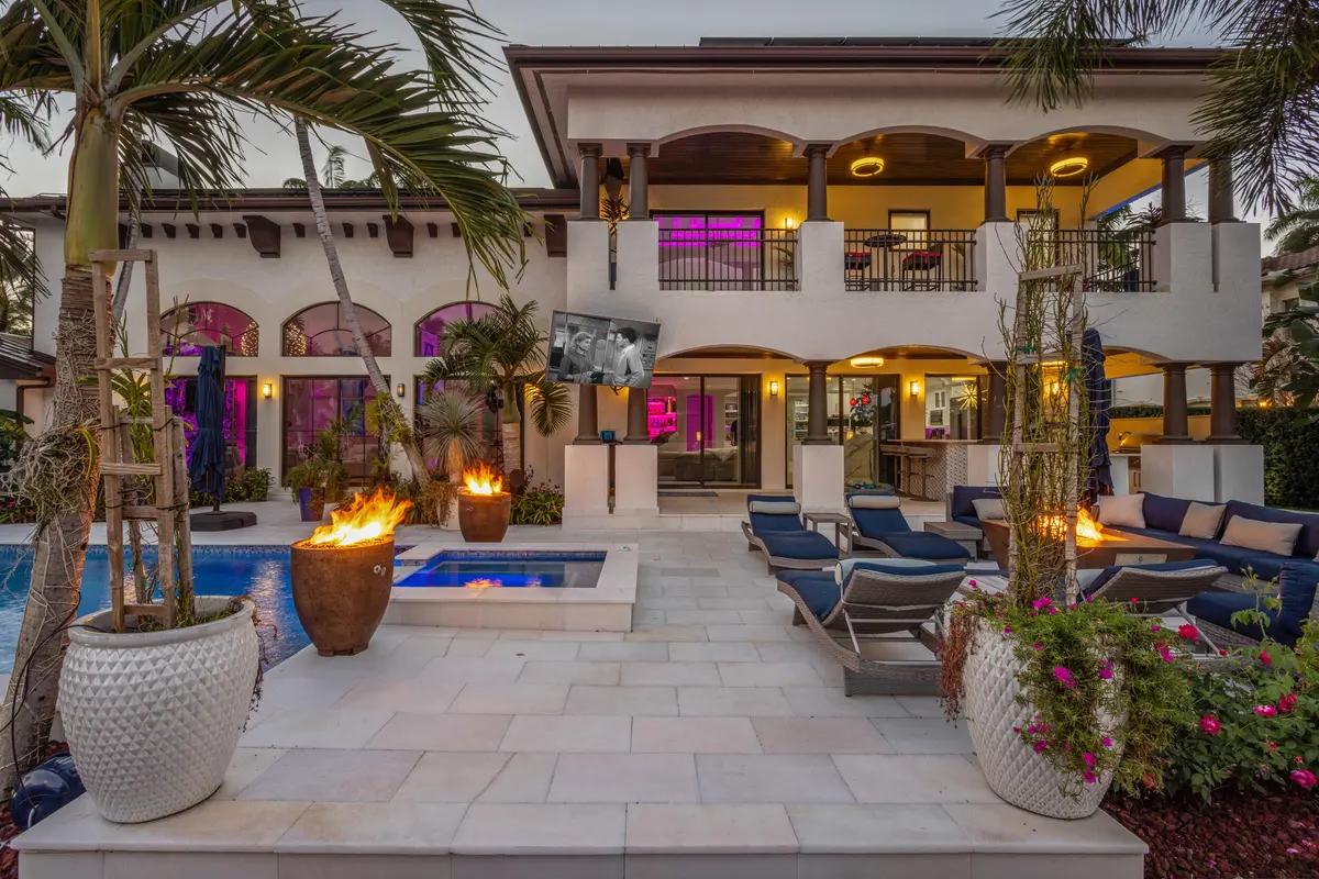 81_et6a9189 at 210 NURMI Drive, Fort Lauderdale