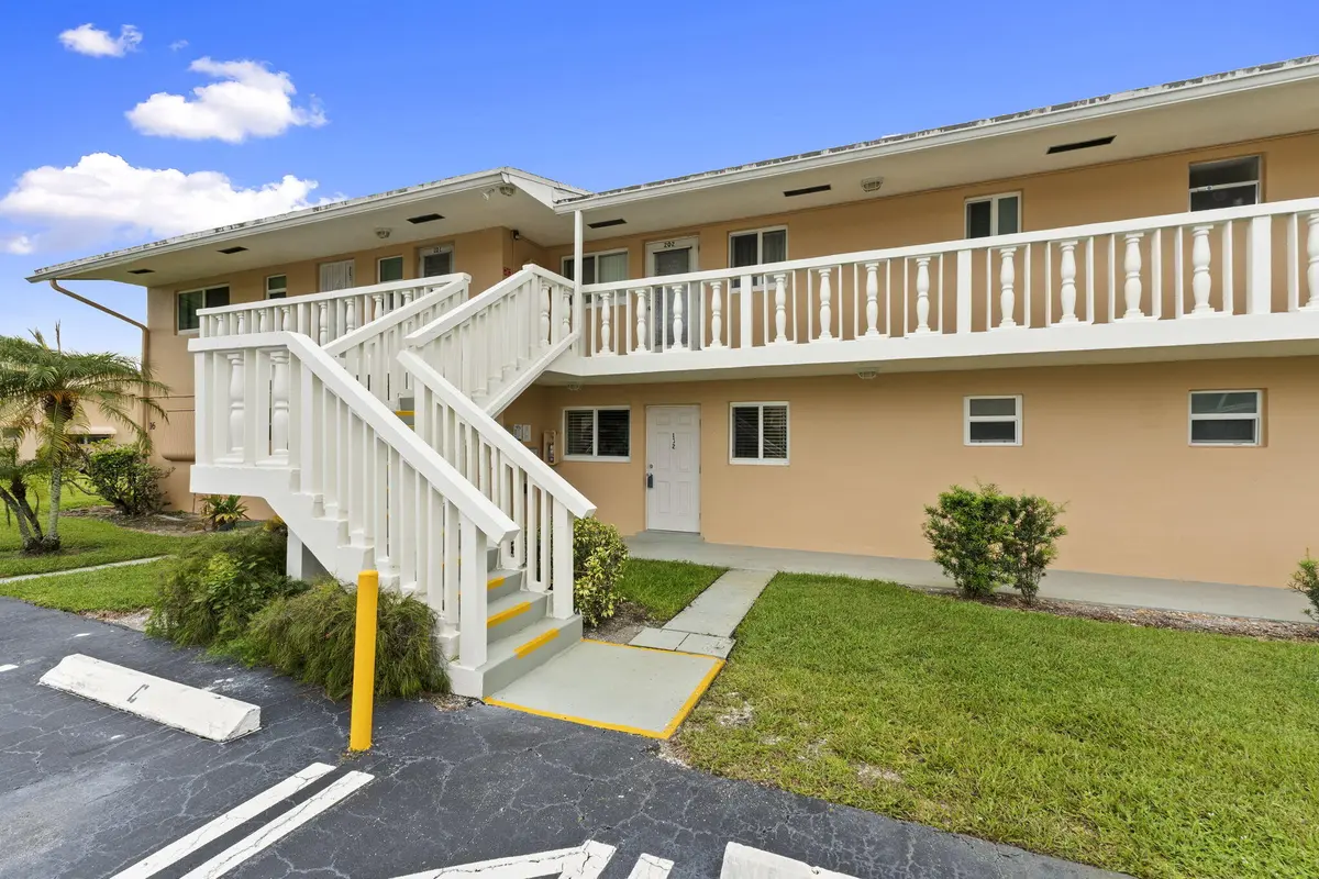 3-web-or-mls-DSC07609 at 2192 NE 1ST Way 102, Boynton Beach