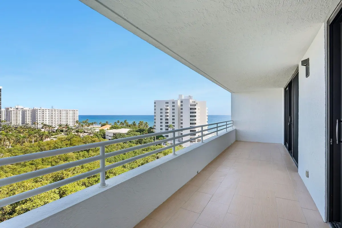 31-web-or-mls-030_0E2A1441 at 3450 S OCEAN Boulevard 905, Highland Beach