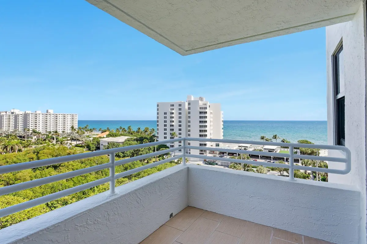 33-web-or-mls-032_0E2A1501 at 3450 S OCEAN Boulevard 905, Highland Beach