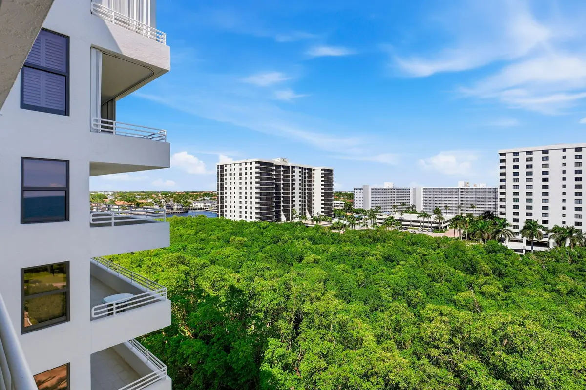 35-web-or-mls-001_0E2A1447 at 3450 S OCEAN Boulevard 905, Highland Beach