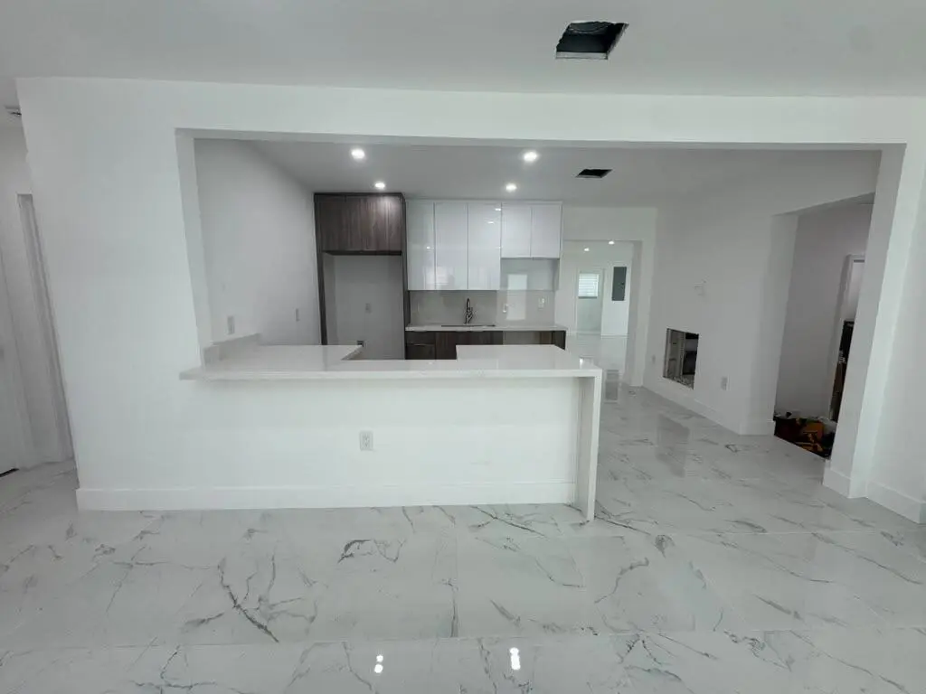 1031 NW 10TH Avenue, Fort Lauderdale, FL – photo 6