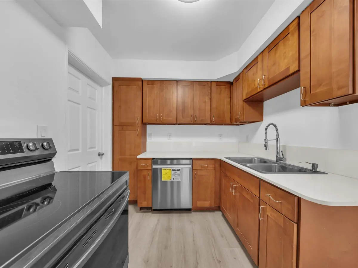 18-DSC0087 at 246 NE 103RD Street, Miami Shores