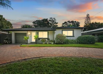 4780 NE 7TH Avenue, Oakland Park – Single Family Residence for sale