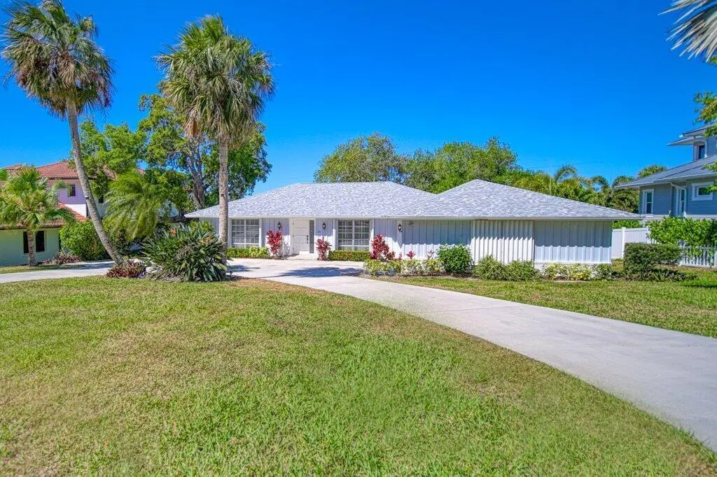 front3.jpg-SMALL at 21 Middle Road, Stuart