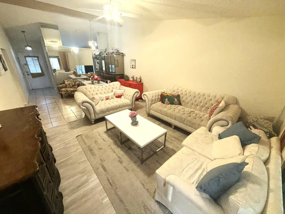 1017 Green Pine Boulevard H, West Palm Beach, FL – photo 5