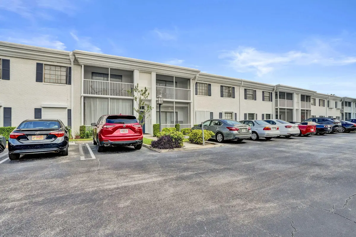 1-web-or-mls-DSC07602 at 110 CYPRESS CLUB Drive 129, Pompano Beach