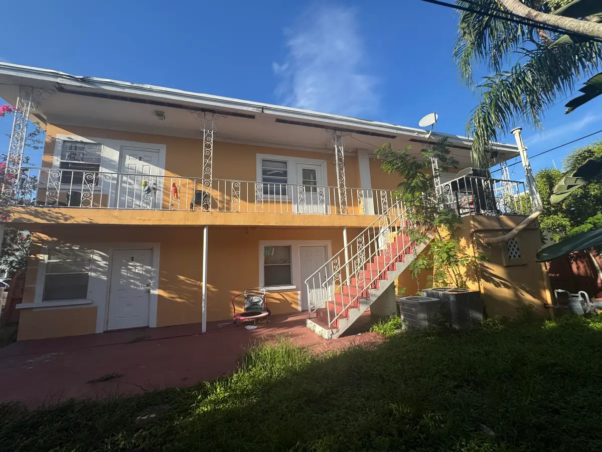 IMG_7765 at 419 3RD Avenue, Lake Worth Beach