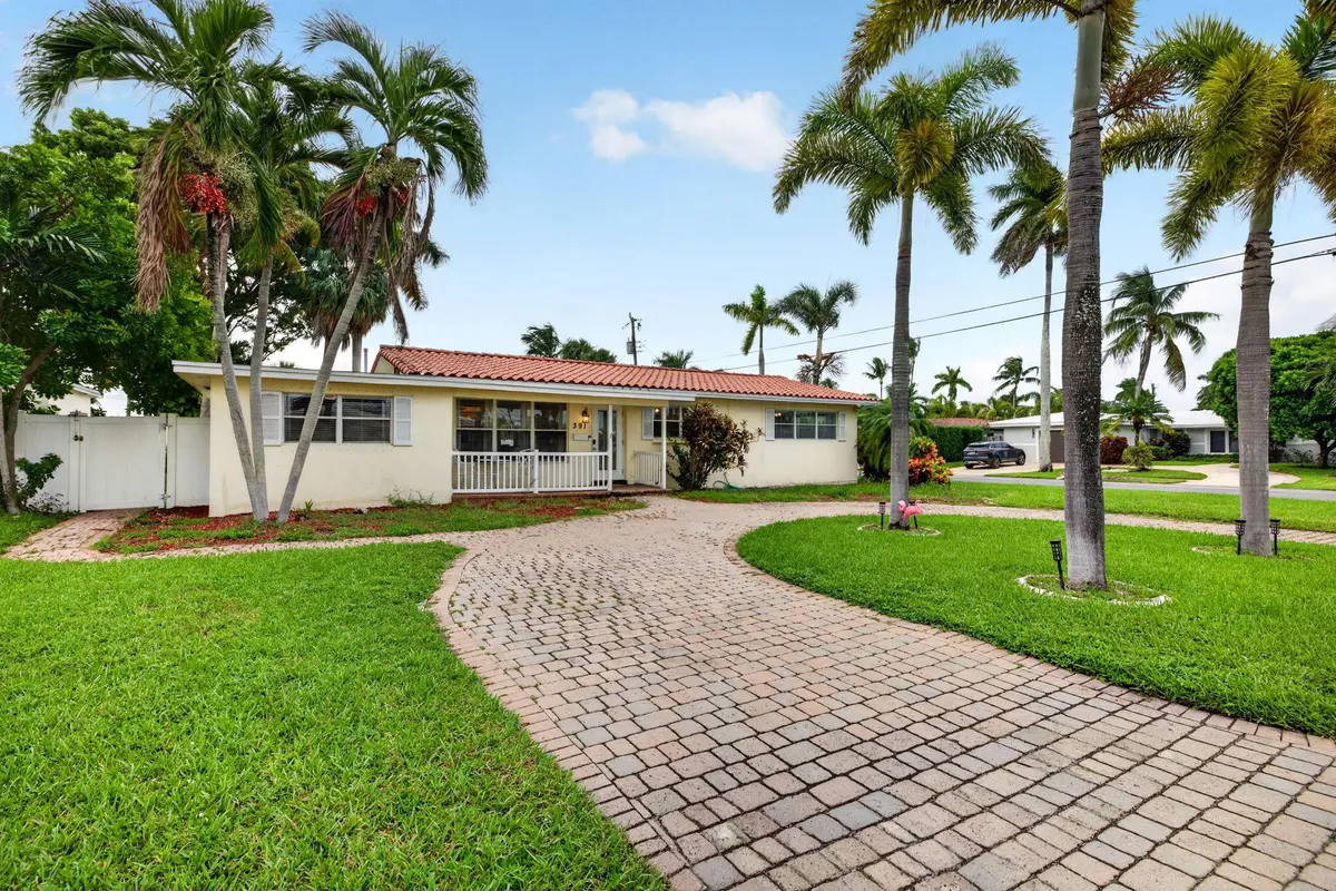 1-web-or-mls-699A5016 at 391 SE 6TH Court, Pompano Beach