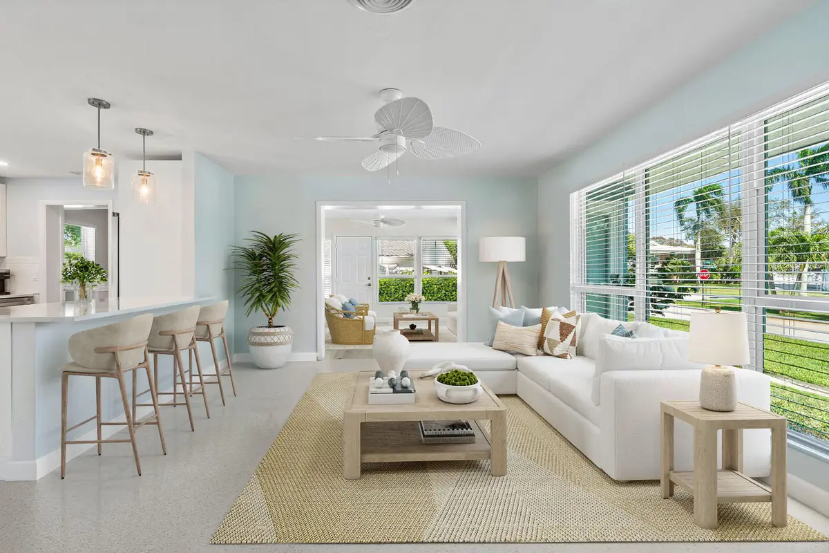 Virtually Staged at 371 Saturn Avenue, Tequesta