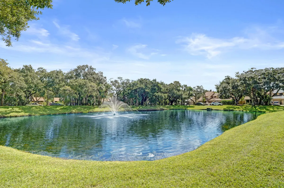 DSC06921 at 1065 RAINTREE Lane, Palm Beach Gardens