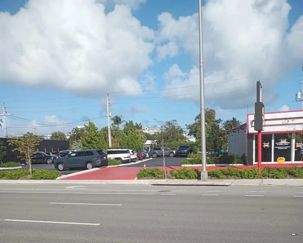 1380 S Federal Highway, Pompano Beach, FL – mixed-use space photo 2
