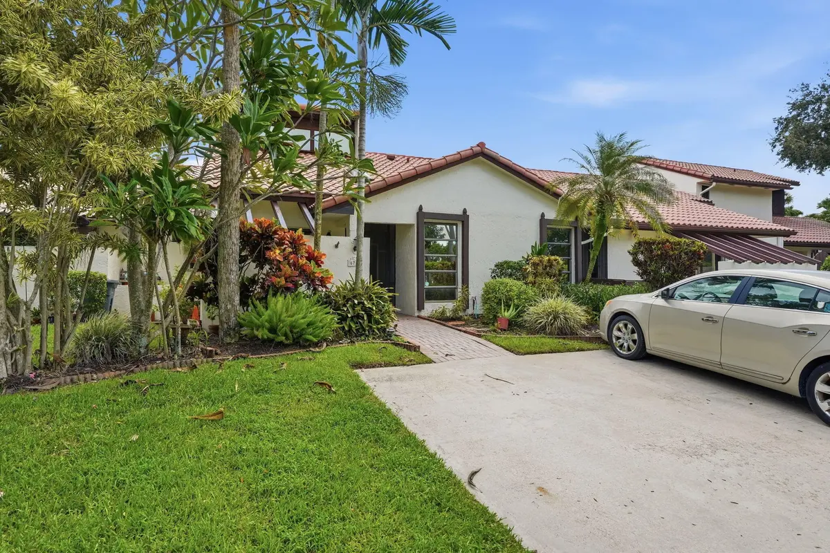 2 Driveway 2 at 6756 TIBURON Drive, Boca Raton