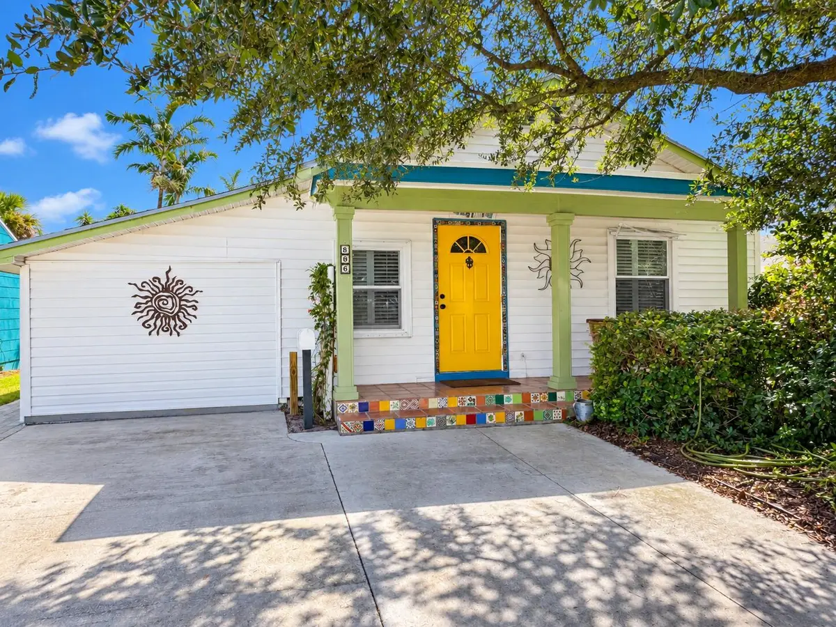 Front Photo at 806 N M Street, Lake Worth Beach