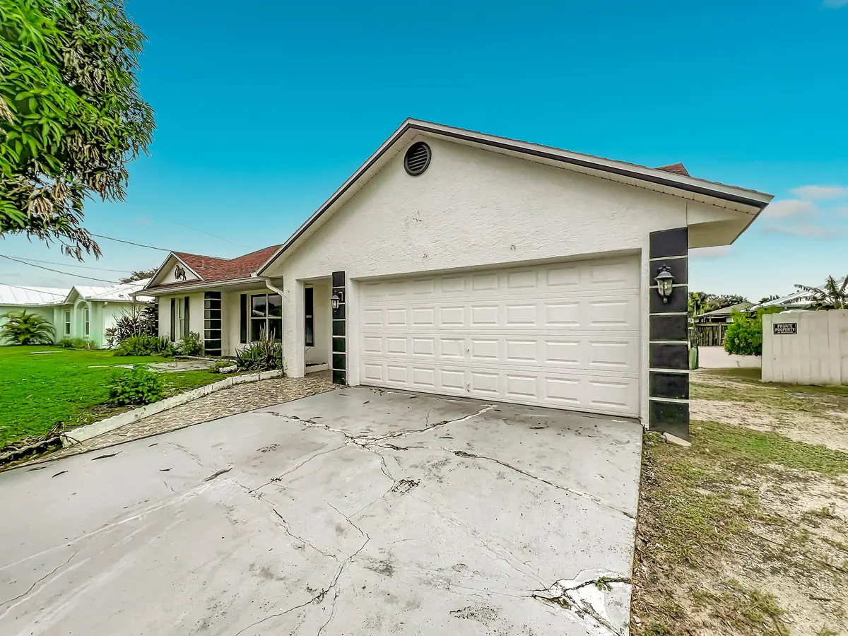 2281 SW Grosspoint Street-13 at 2281 SW Grosspoint Street, Port St. Lucie