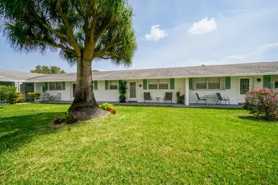 400 SW GOLFVIEW Terrace 115, Boynton Beach – Condominium for sale