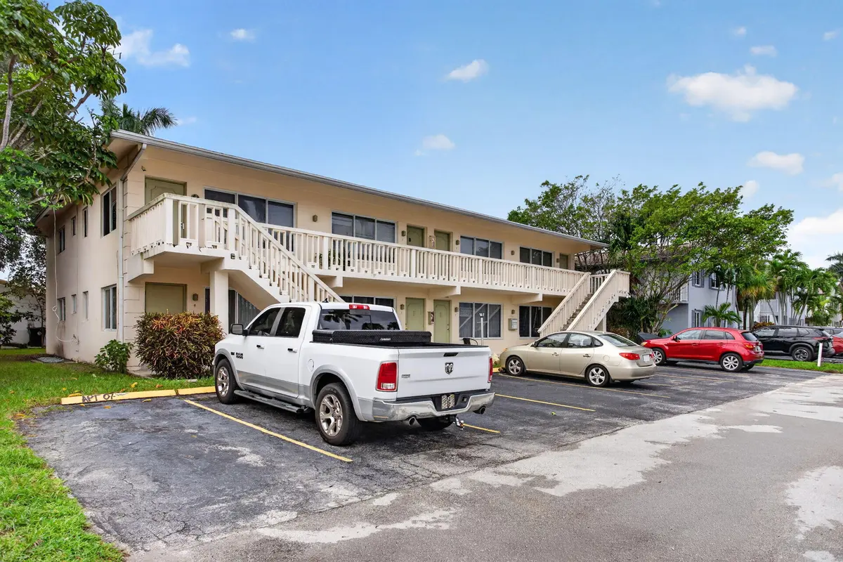 3-web-or-mls-2160-6 at 2160 NE 42nd Court 1, Lighthouse Point