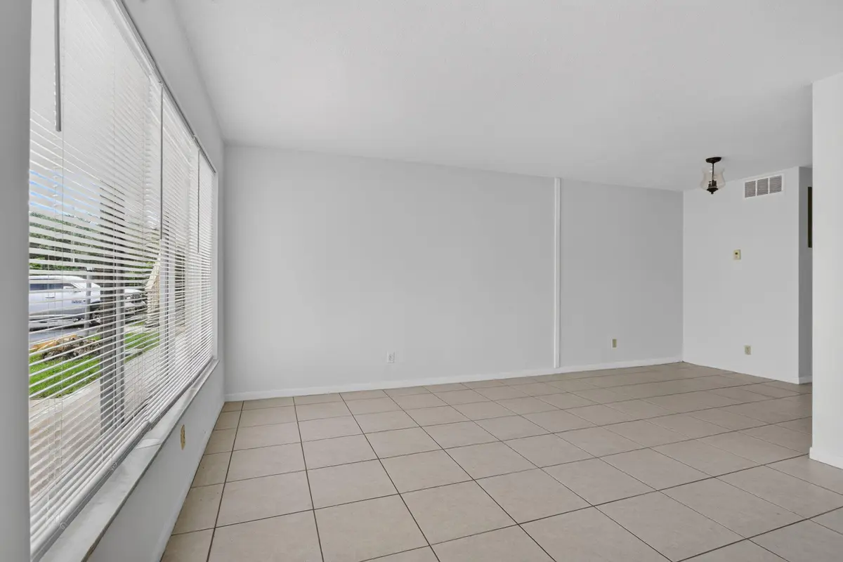 5-web-or-mls-2160-2 at 2160 NE 42nd Court 1, Lighthouse Point