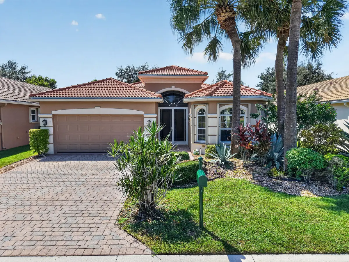 Front at 8066 Rossini Way, Lake Worth