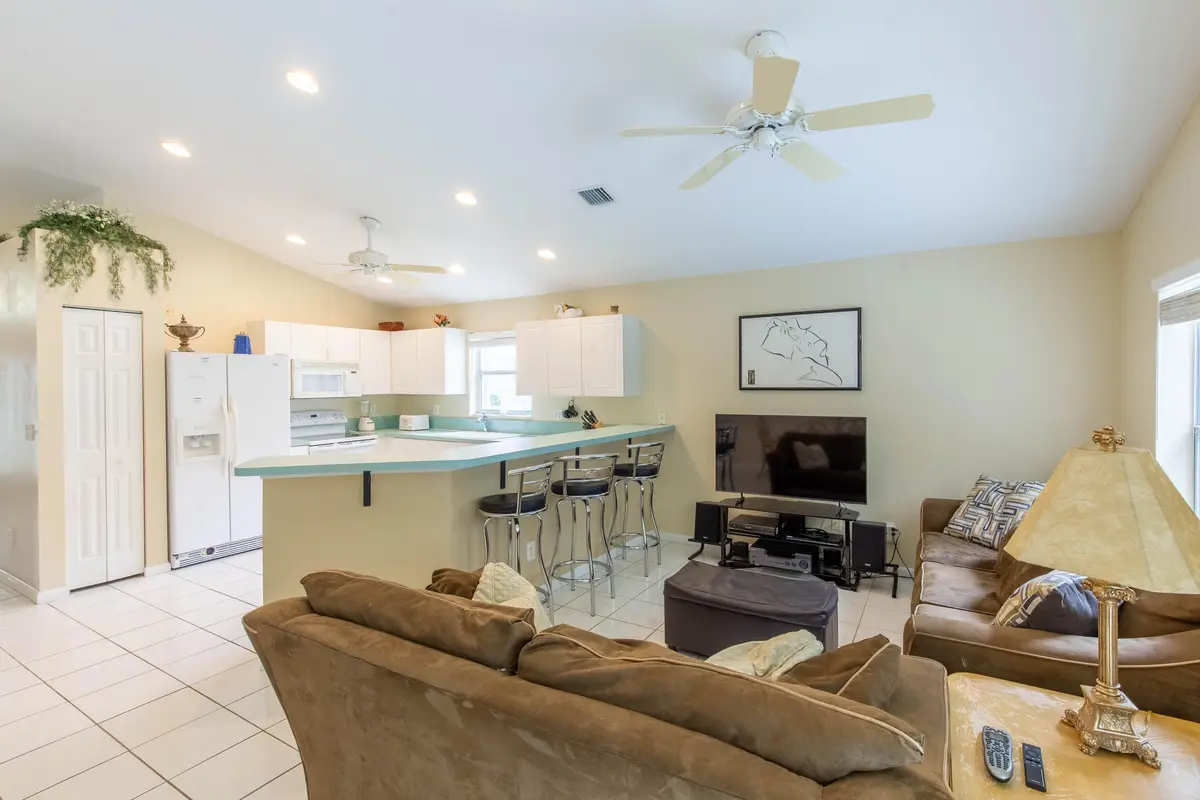 1869 BARNSTABLE Road, Wellington, FL – photo 6