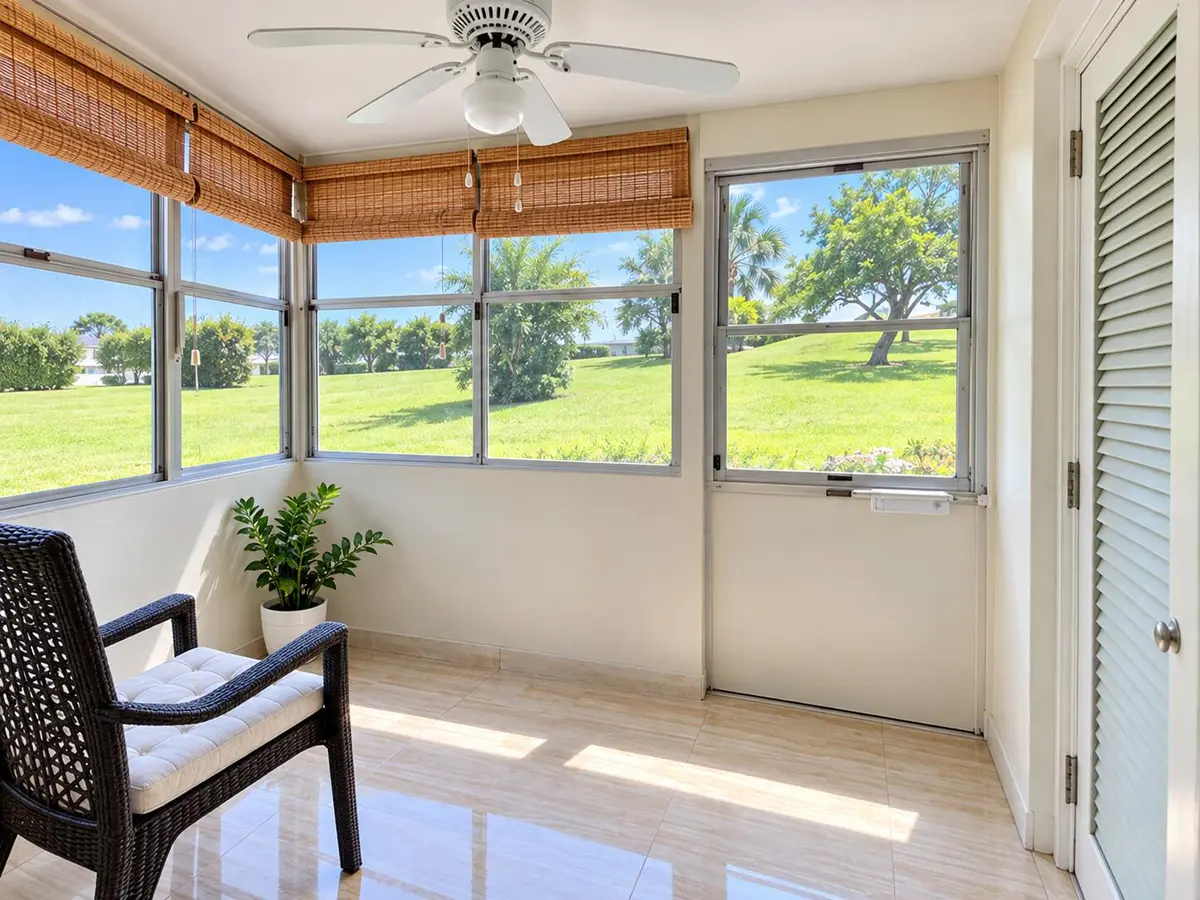 patio at 2832 CROSLEY Drive F, West Palm Beach