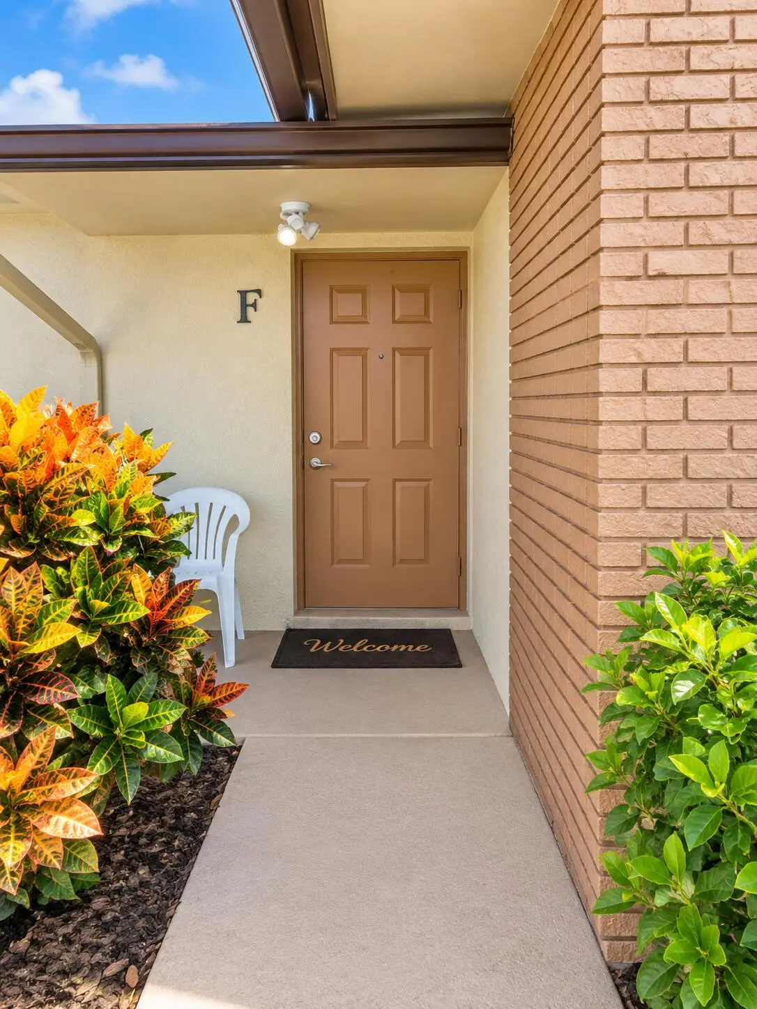 front door at 2832 CROSLEY Drive F, West Palm Beach