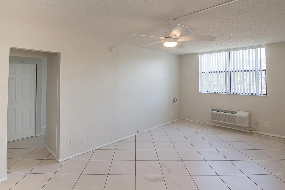 2501 Riverside Drive 209_-11.jpg-2026-10 at 2501 RIVERSIDE Drive 209-A, Coral Springs