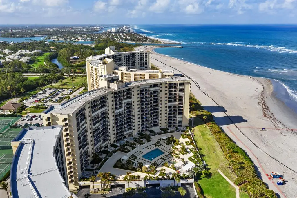 200 Ocean Trail at 200 OCEAN TRAIL Way T7, Jupiter