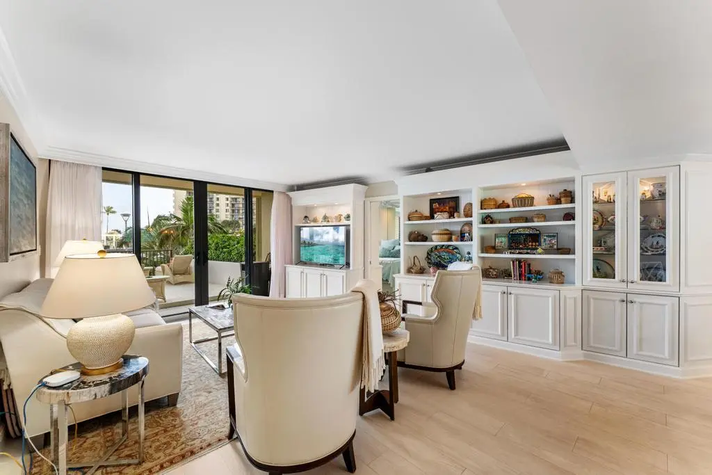 Great Room at 200 OCEAN TRAIL Way T7, Jupiter
