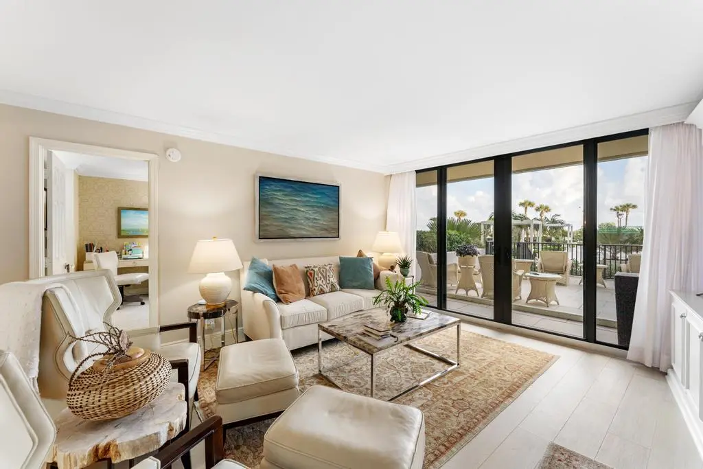 Great Room at 200 OCEAN TRAIL Way T7, Jupiter